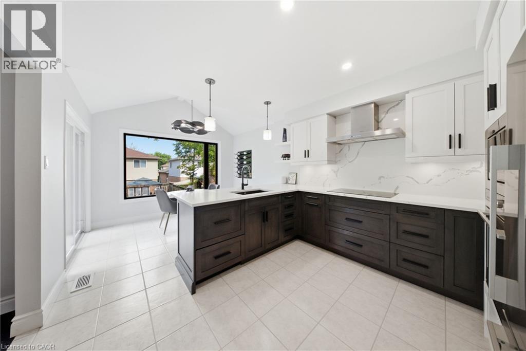 19 Boulder Crescent, Guelph, ON