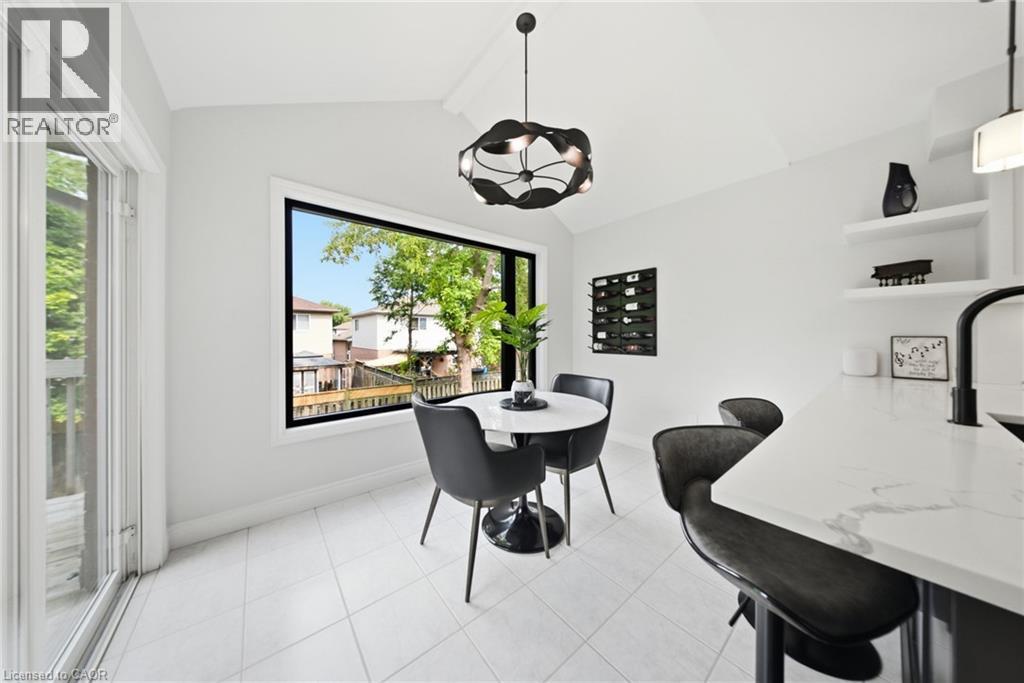 19 Boulder Crescent, Guelph, ON