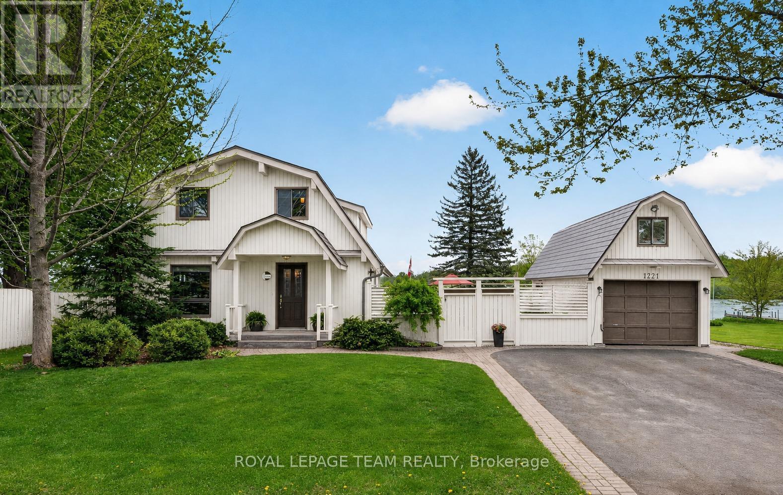 (Note: Virtually Painted Exterior) - 6721 Rideau Street S, Ottawa, ON - Outdoor With Facade