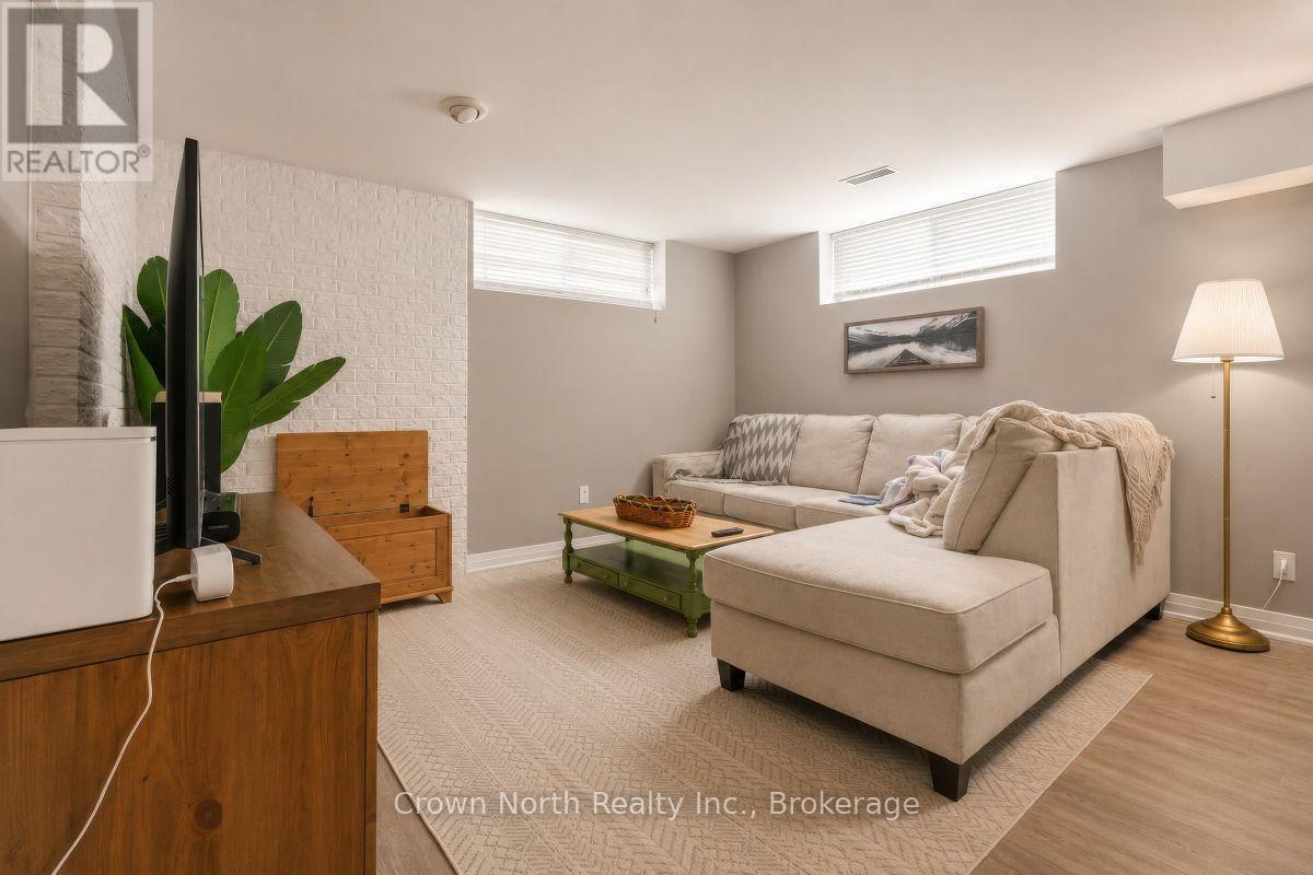 127 Carson Drive, Kitchener, ON