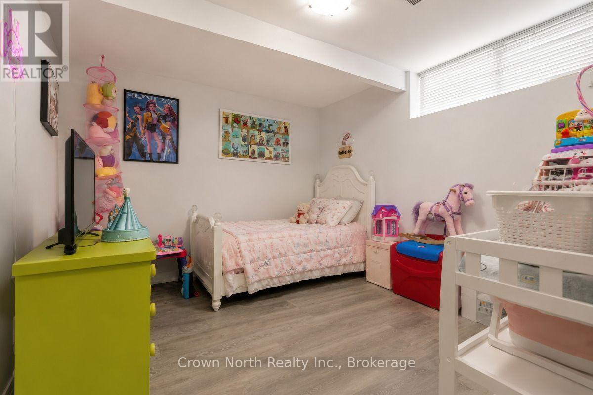 127 Carson Drive, Kitchener, ON