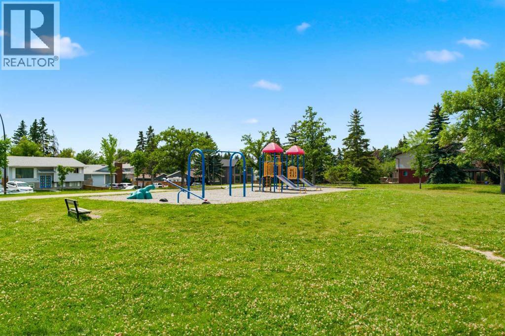 4227 49 Street Ne, Calgary, AB - Outdoor
