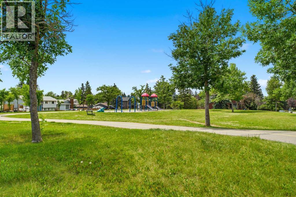 4227 49 Street Ne, Calgary, AB - Outdoor With View