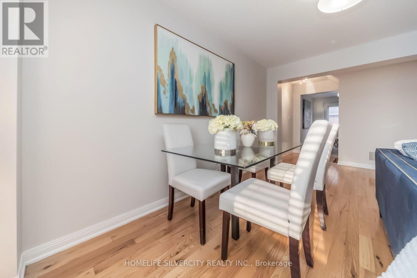 31 Betterton Crescent, Brampton, ON - Indoor Photo Showing Dining Room