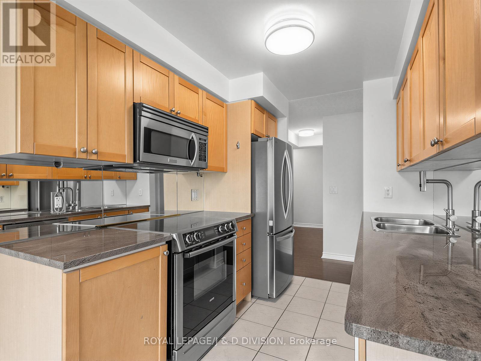 503 - 70 High Park Avenue, Toronto, ON - Indoor Photo Showing Kitchen With Stainless Steel Kitchen With Double Sink