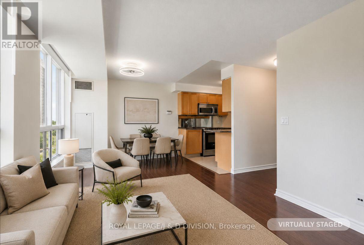 Virtually staged - 503 - 70 High Park Avenue, Toronto, ON - Indoor Photo Showing Living Room