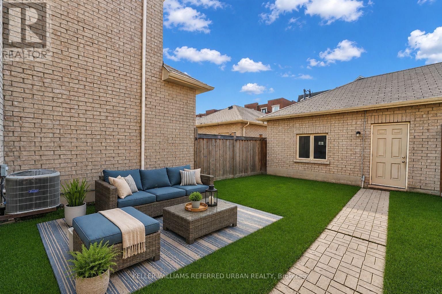 36 Ledger Point Crescent, Brampton, ON - Outdoor With Exterior