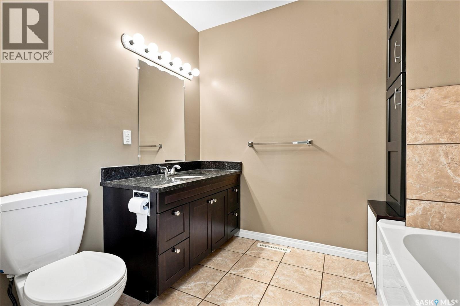 5 Stewart Avenue, Saskatoon, SK
