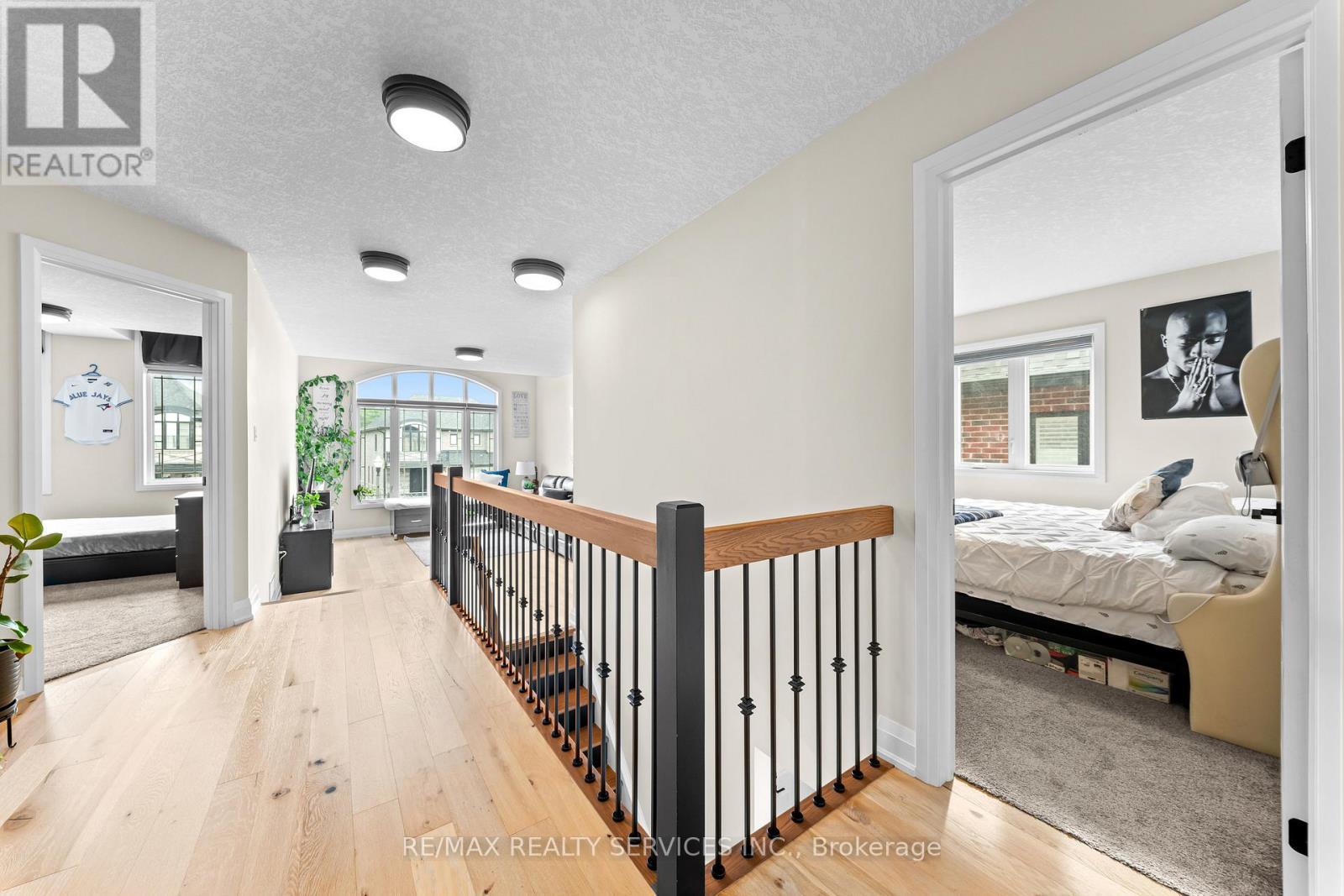130 Pondcliffe Drive, Kitchener, ON - Indoor