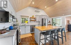Tons Of Kitchen Space! - 