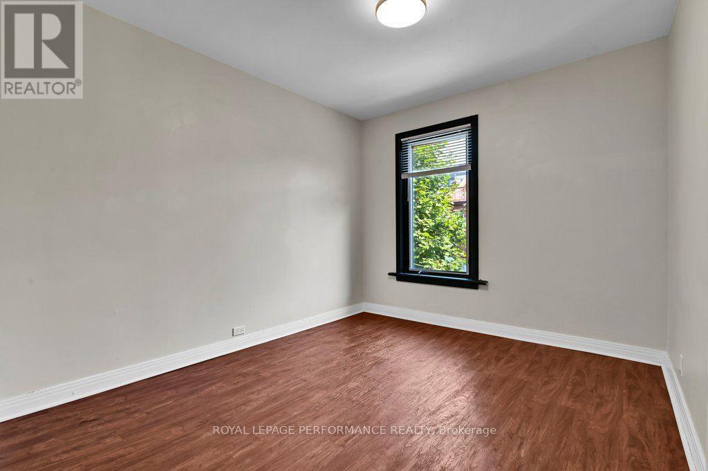 168 Stewart Street, Ottawa, ON - Indoor Photo Showing Other Room