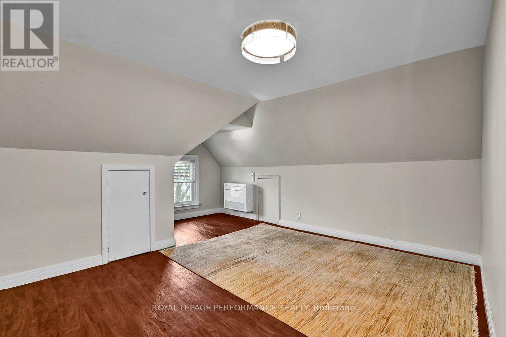 168 Stewart Street, Ottawa, ON - Indoor Photo Showing Other Room