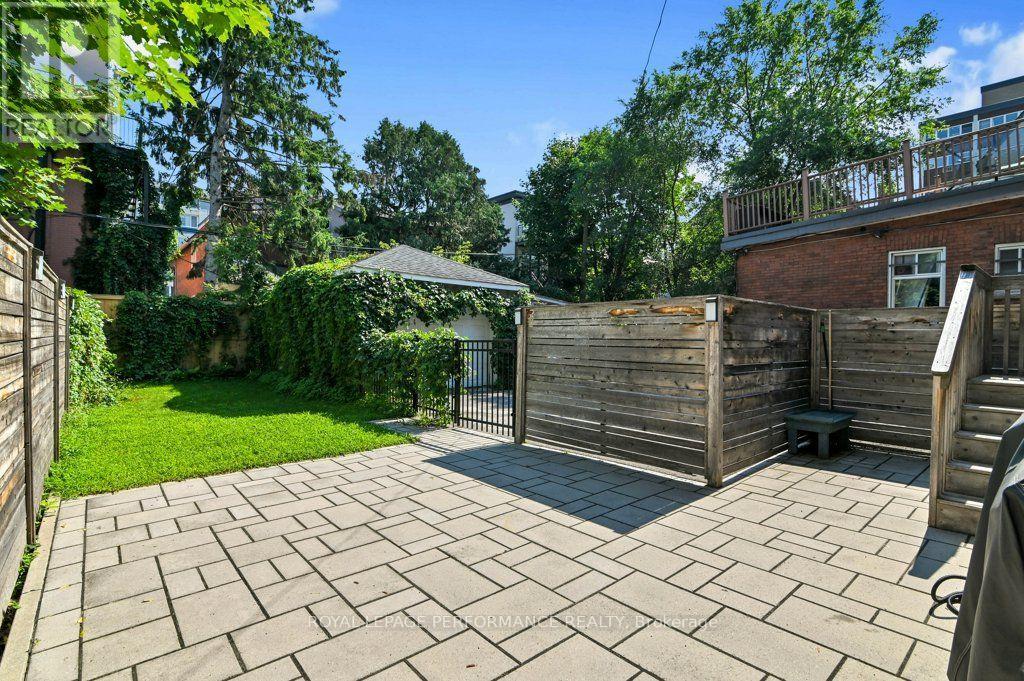 168 Stewart Street, Ottawa, ON - Outdoor