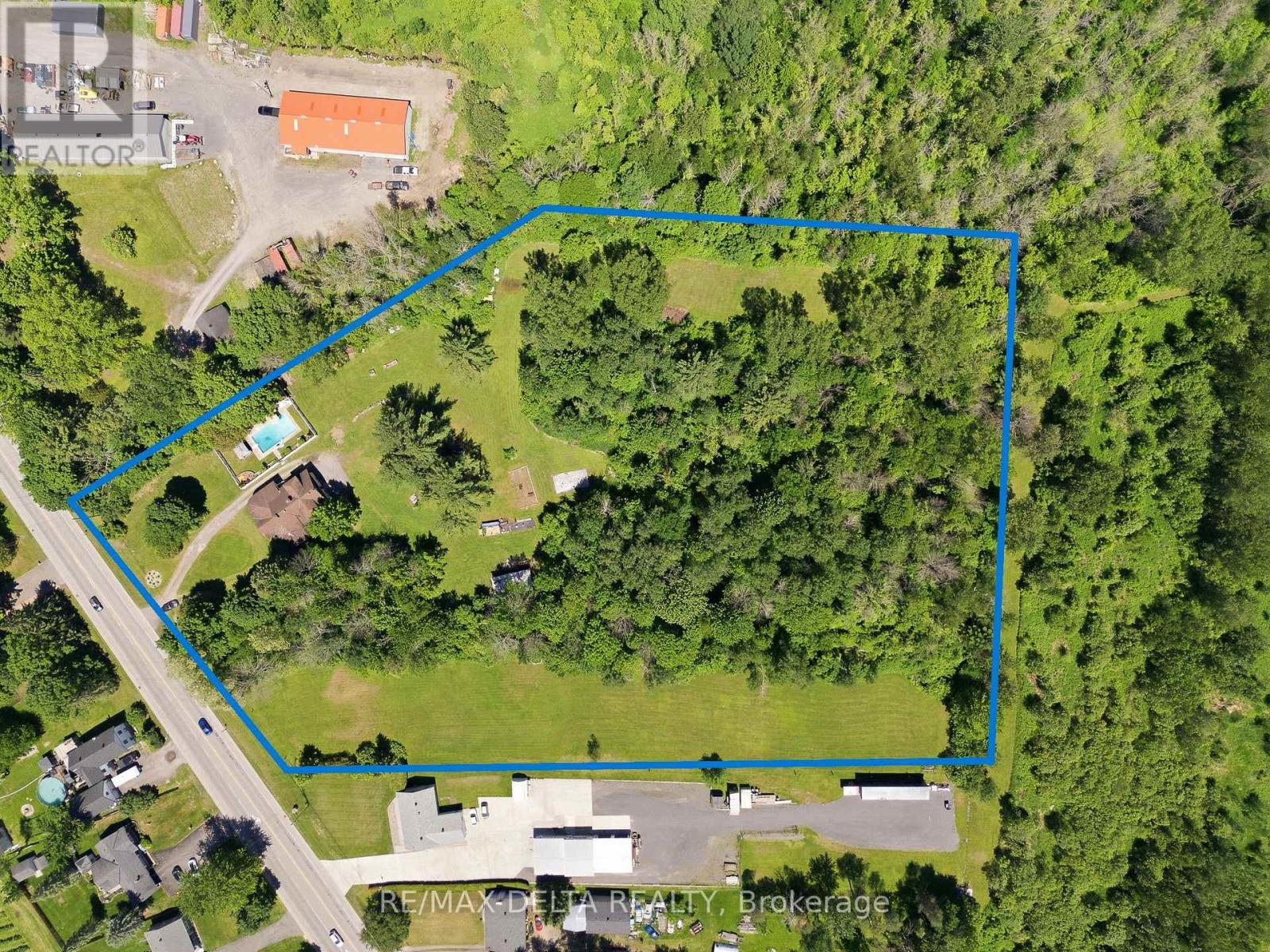 Approximate idea of the lot; lines are not exact. - 1897 Highway 34 Highway, Champlain, ON - Outdoor With View