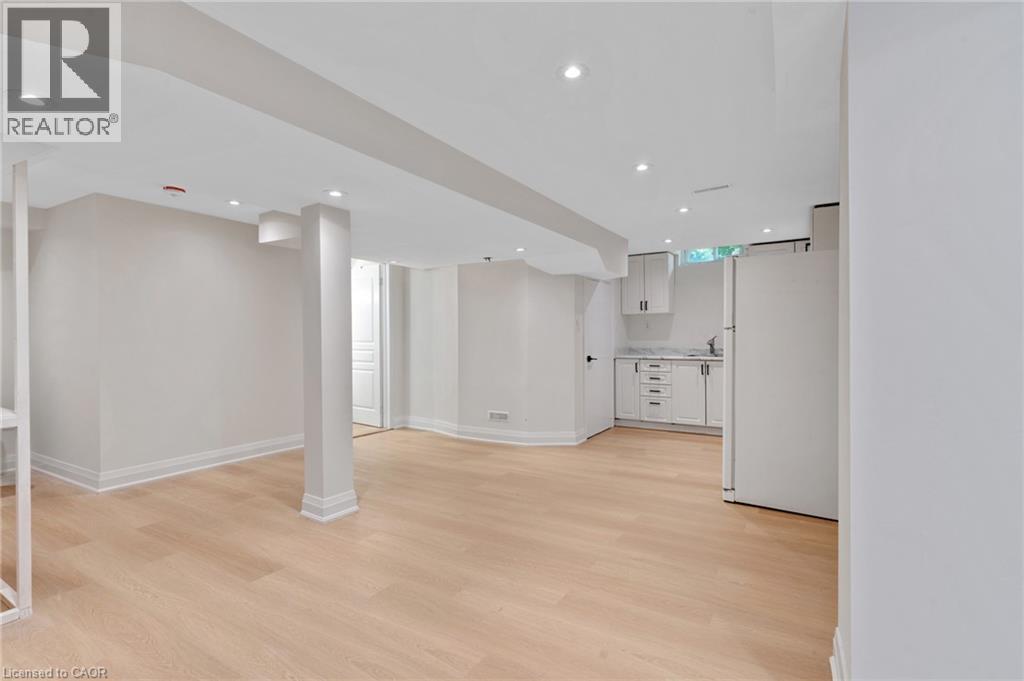 62 Glenvalley Drive, Cambridge, ON - Indoor Photo Showing Other Room