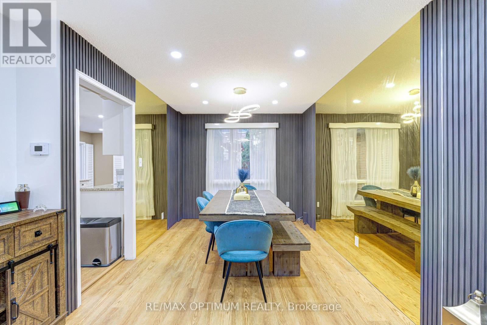 11 Murkar Crescent, Whitby, ON - Indoor