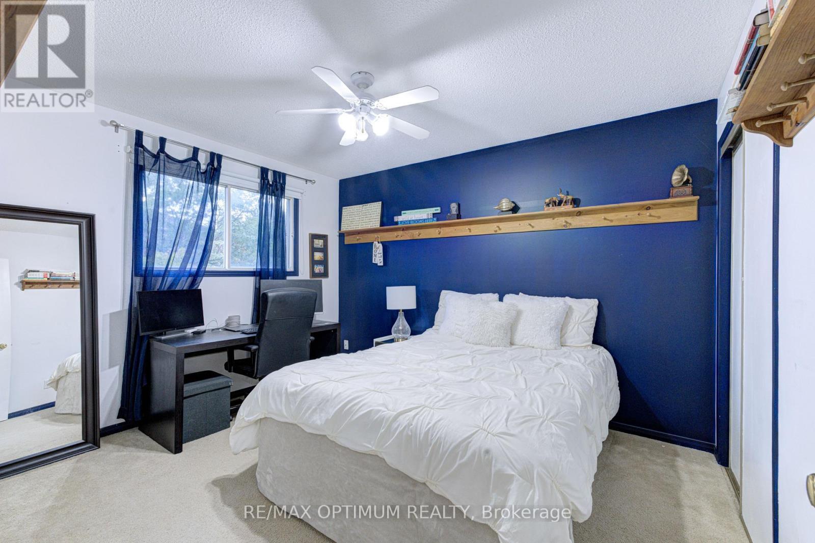11 Murkar Crescent, Whitby, ON - Indoor Photo Showing Bedroom