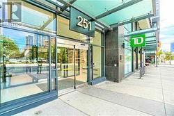1009 - 251 JARVIS STREET Toronto, ON M5B 0C3