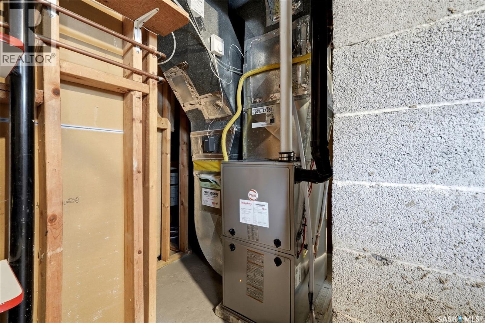 60 Gardiner Avenue, Regina, SK - Indoor Photo Showing Basement