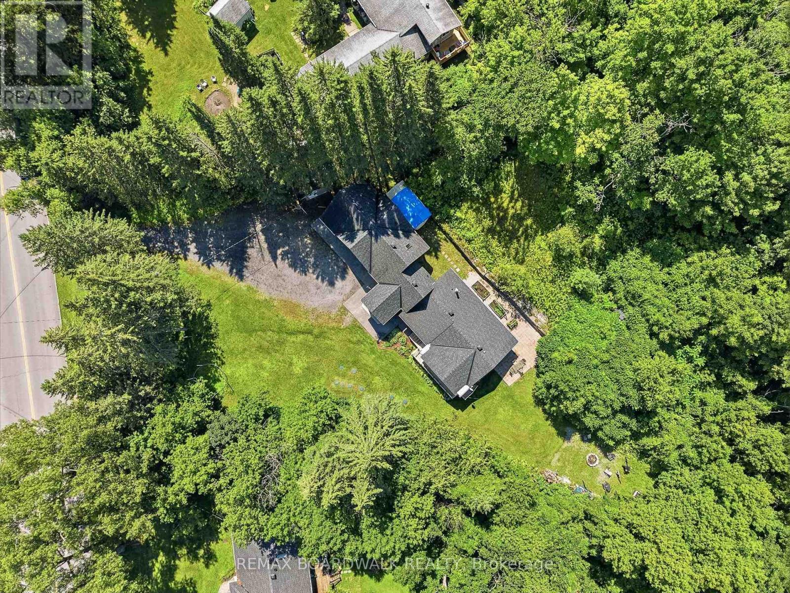 1110 Dunning Road, Ottawa, ON - Outdoor