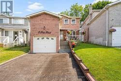5 DALE ROAD Ajax, ON L1S 5W4