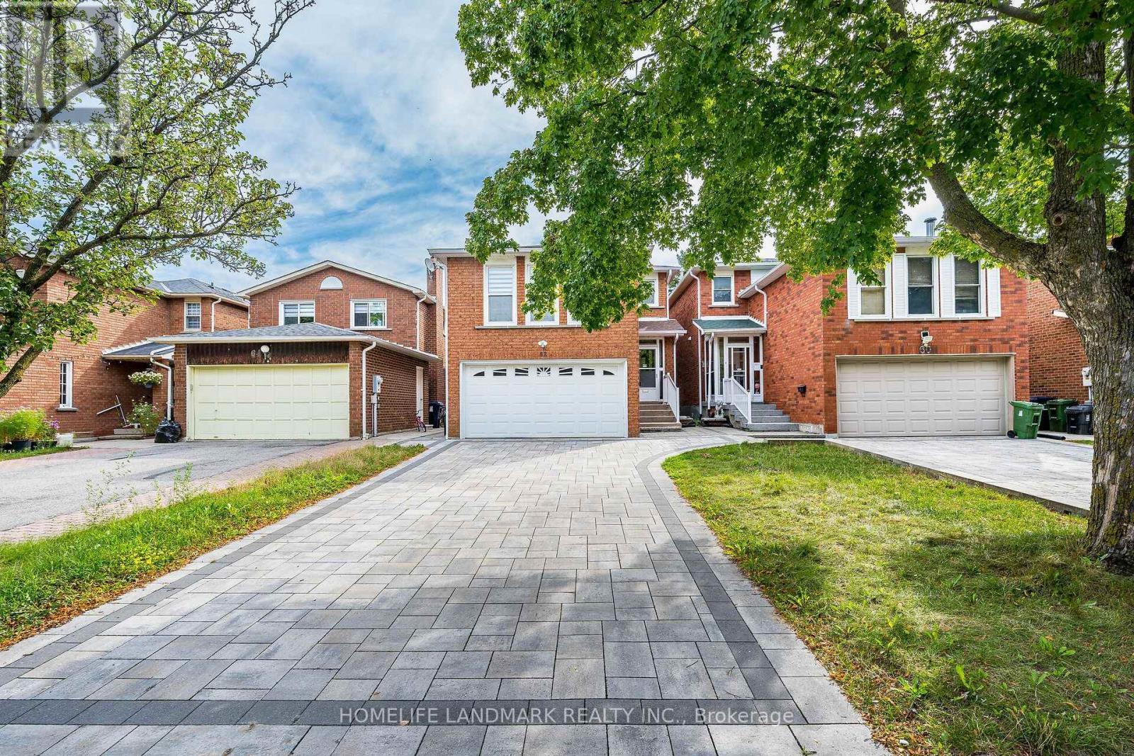 62 Danjohn Crescent, Toronto, ON - Outdoor With Facade