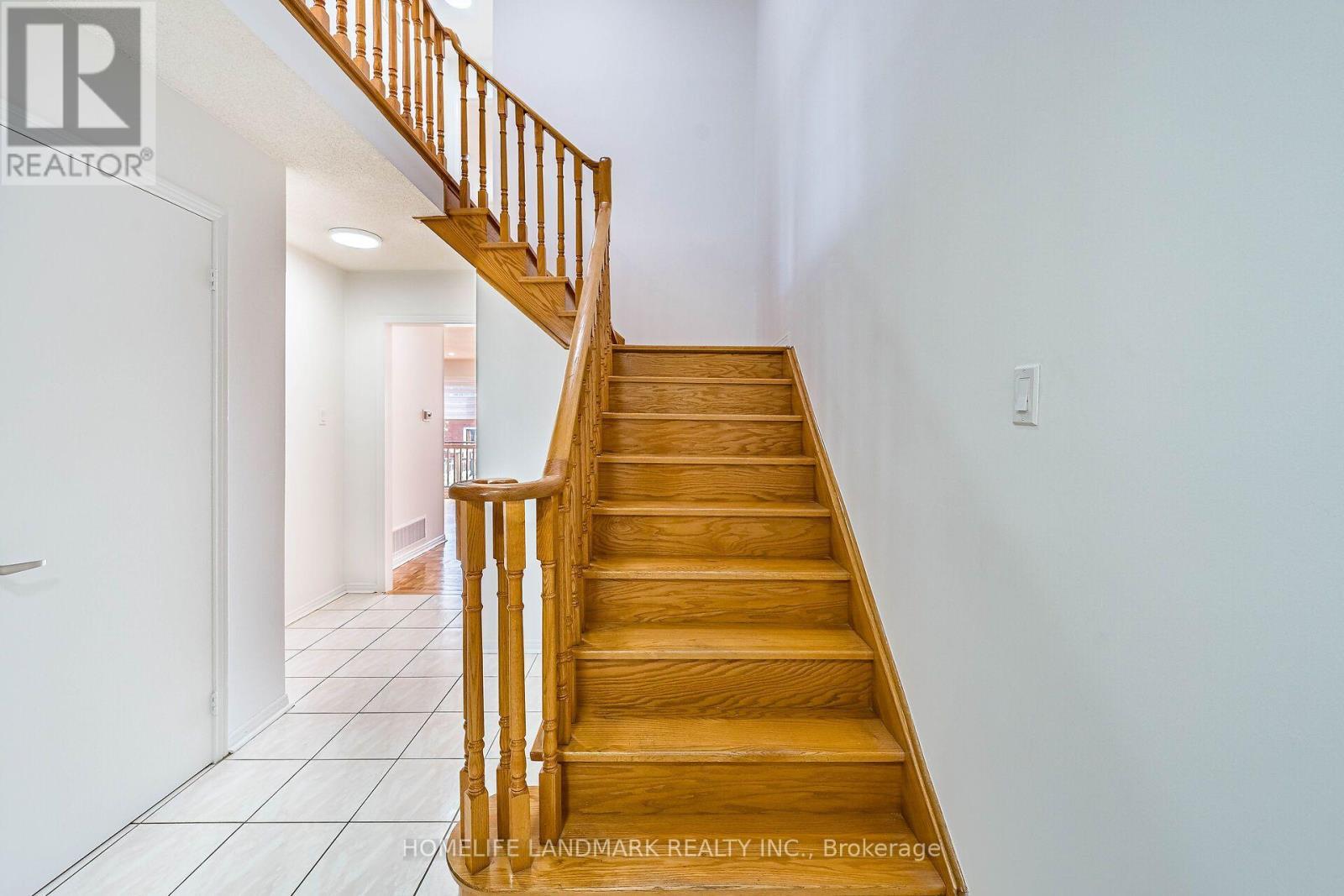 62 Danjohn Crescent, Toronto, ON - Indoor Photo Showing Other Room