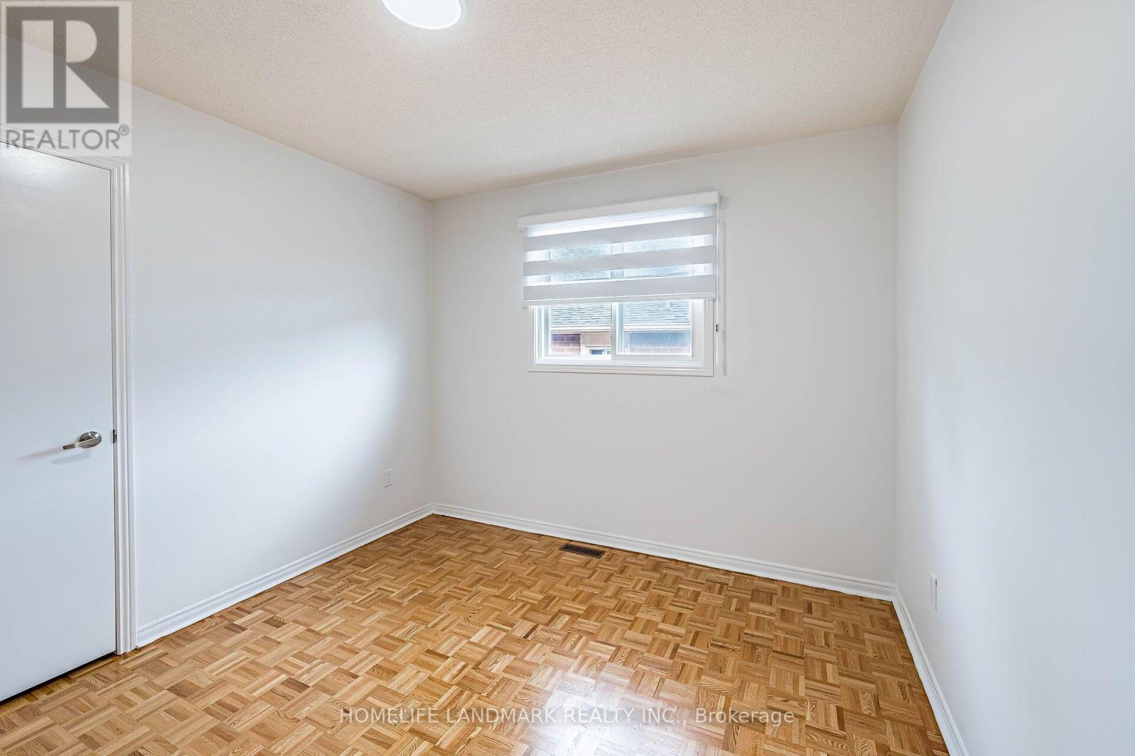 62 Danjohn Crescent, Toronto, ON - Indoor Photo Showing Other Room