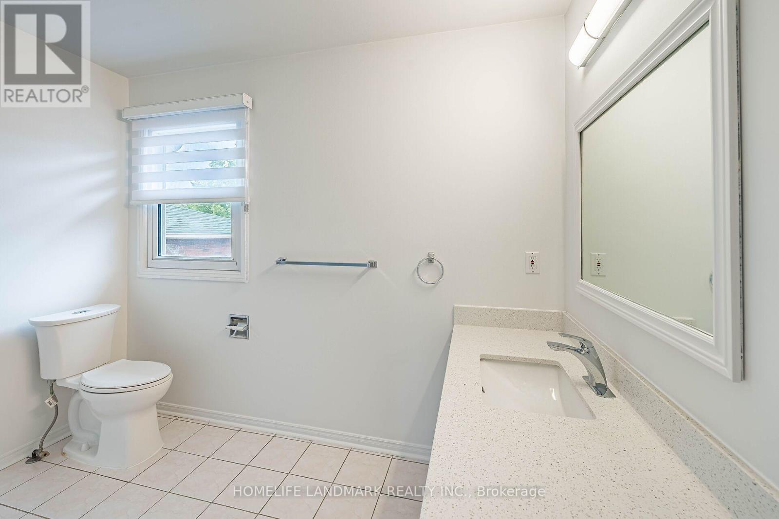 62 Danjohn Crescent, Toronto, ON - Indoor Photo Showing Bathroom