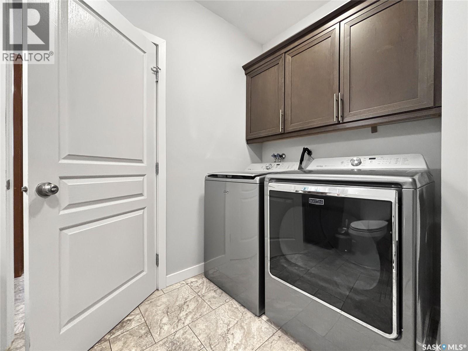407 Chitek Crescent, Saskatoon, SK - Indoor Photo Showing Laundry Room