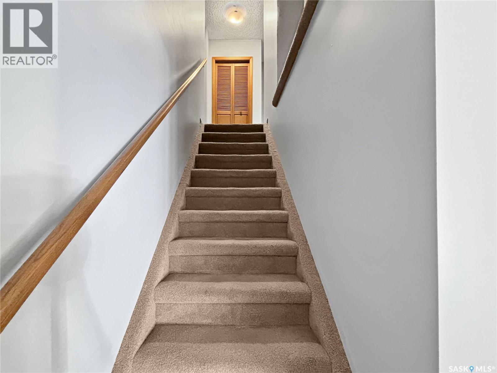 407 Chitek Crescent, Saskatoon, SK - Indoor Photo Showing Other Room