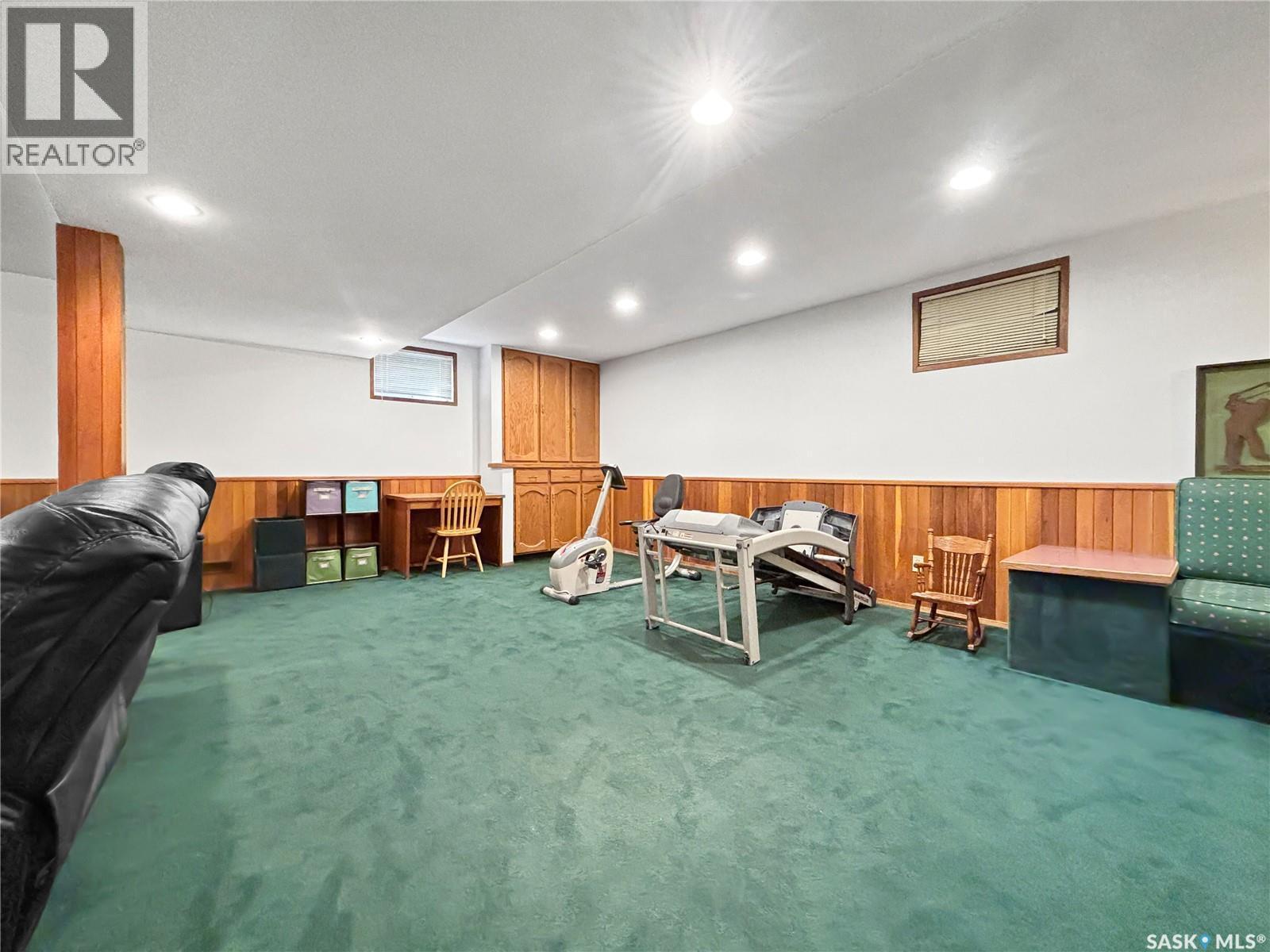 407 Chitek Crescent, Saskatoon, SK - Indoor Photo Showing Basement