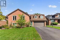 23 OLD OAK ROAD Kingston (Central City West), ON K7M 7C3