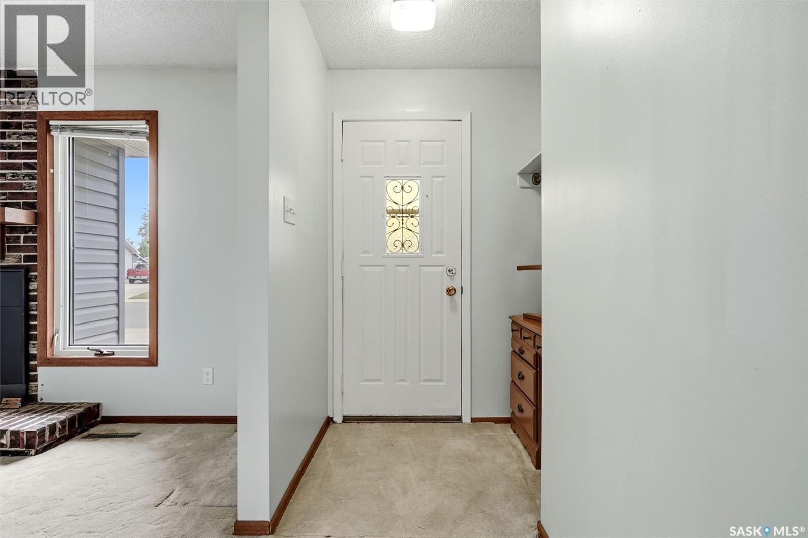 65 Mccaul Crescent, Regina, SK - Indoor Photo Showing Other Room