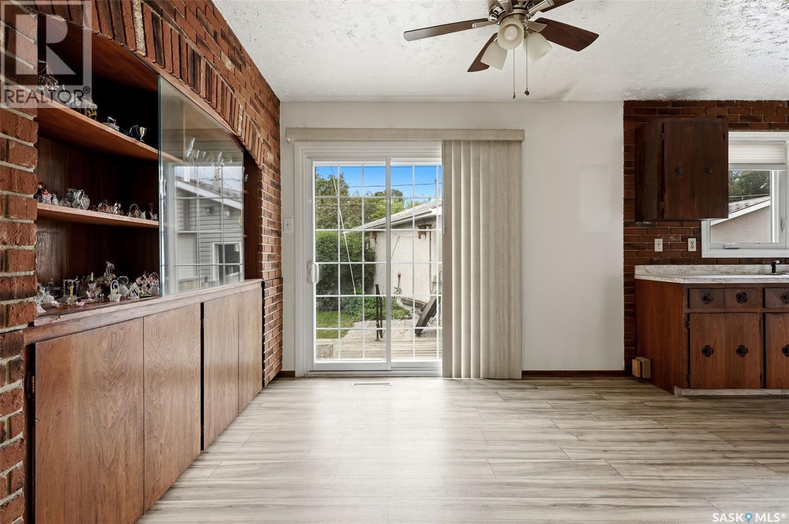 65 Mccaul Crescent, Regina, SK - Indoor