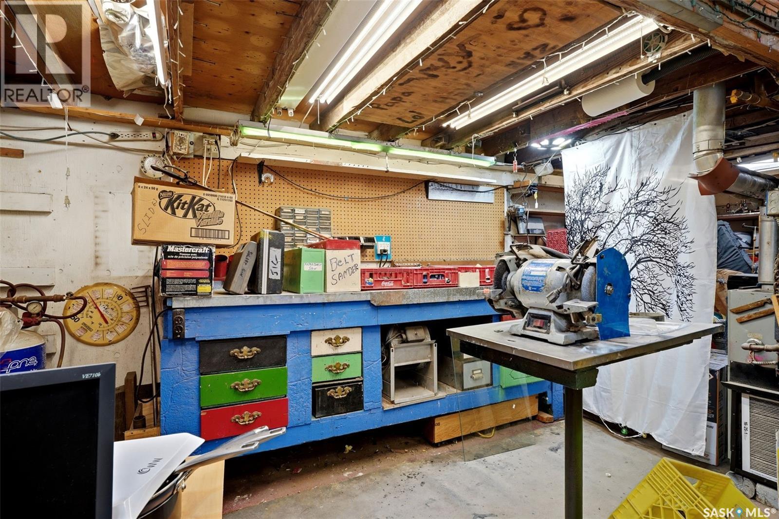 65 Mccaul Crescent, Regina, SK - Indoor Photo Showing Basement
