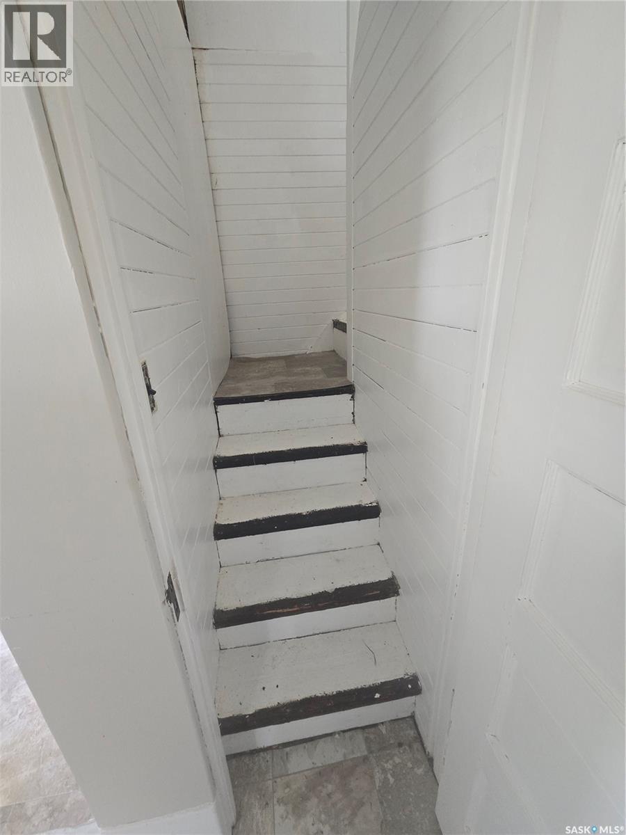 419 Main Street, Kipling, SK - Indoor Photo Showing Other Room
