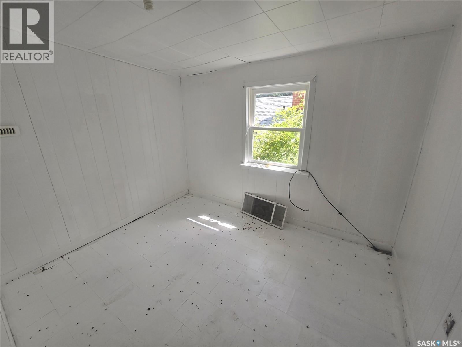 419 Main Street, Kipling, SK - Indoor Photo Showing Other Room