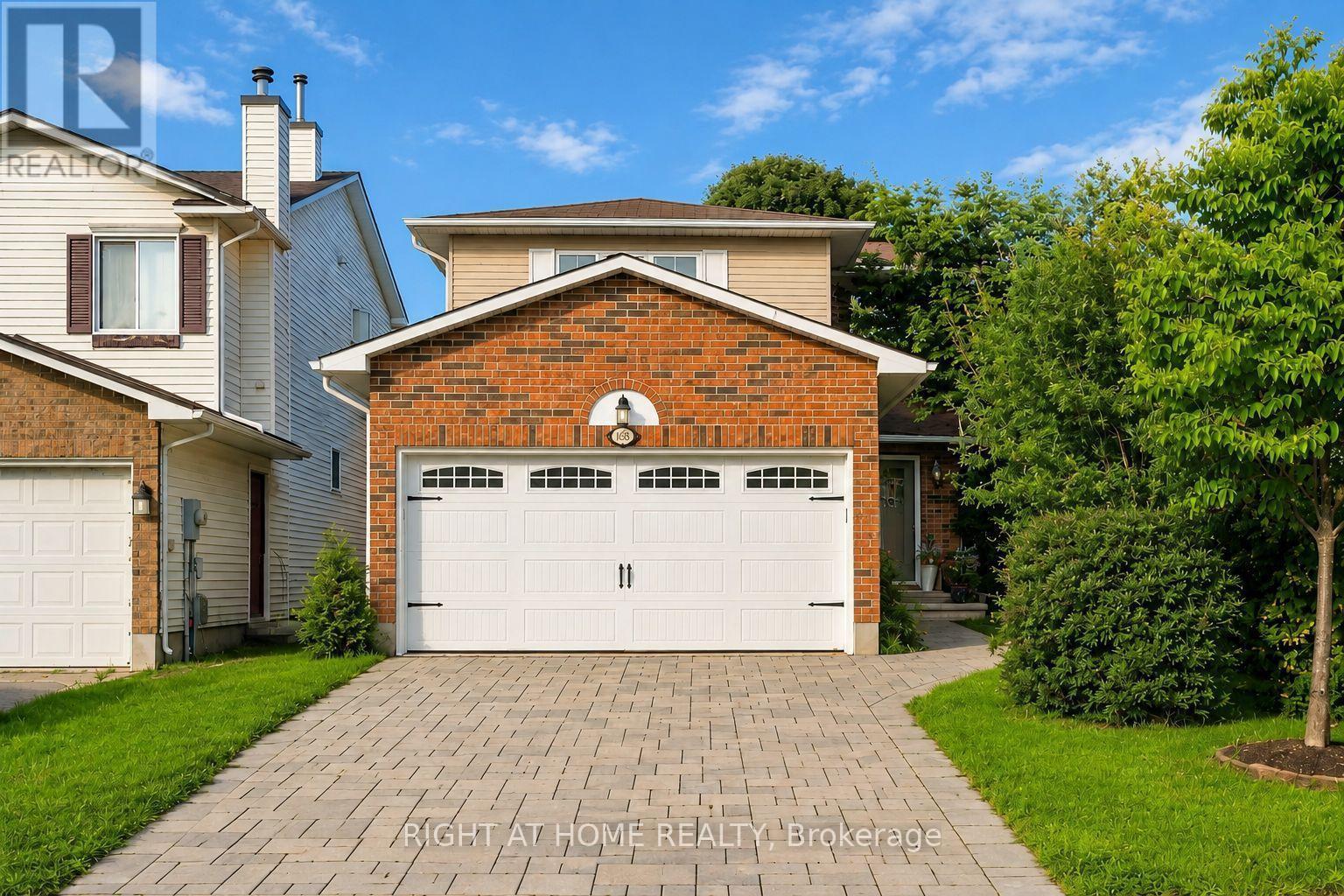 25 Waterton Crescent, Ottawa, ON - Outdoor