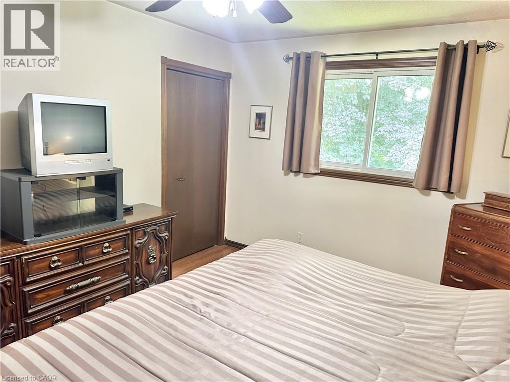 Primary Bedroom - another Angle - 44 Douglas Avenue, Simcoe, ON - Indoor Photo Showing Bedroom