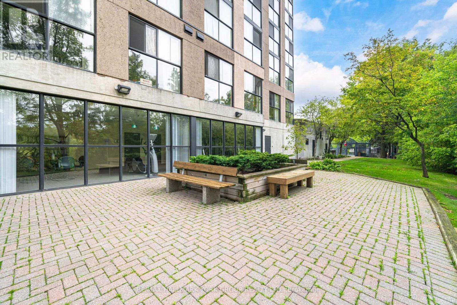 1406 - 600 Rexdale Boulevard, Toronto, ON - Outdoor With Exterior