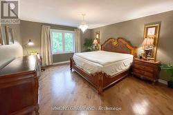 B5 - 2415 JARVIS STREET Mississauga, ON L5C 2P7