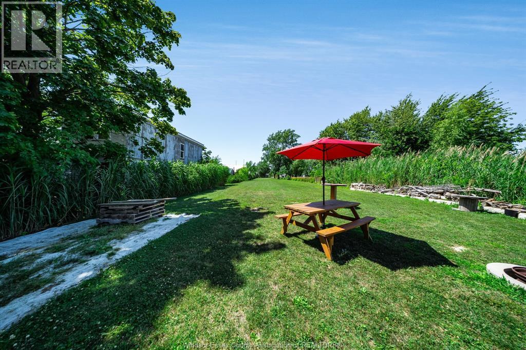 574 Bevel Line, Leamington, ON