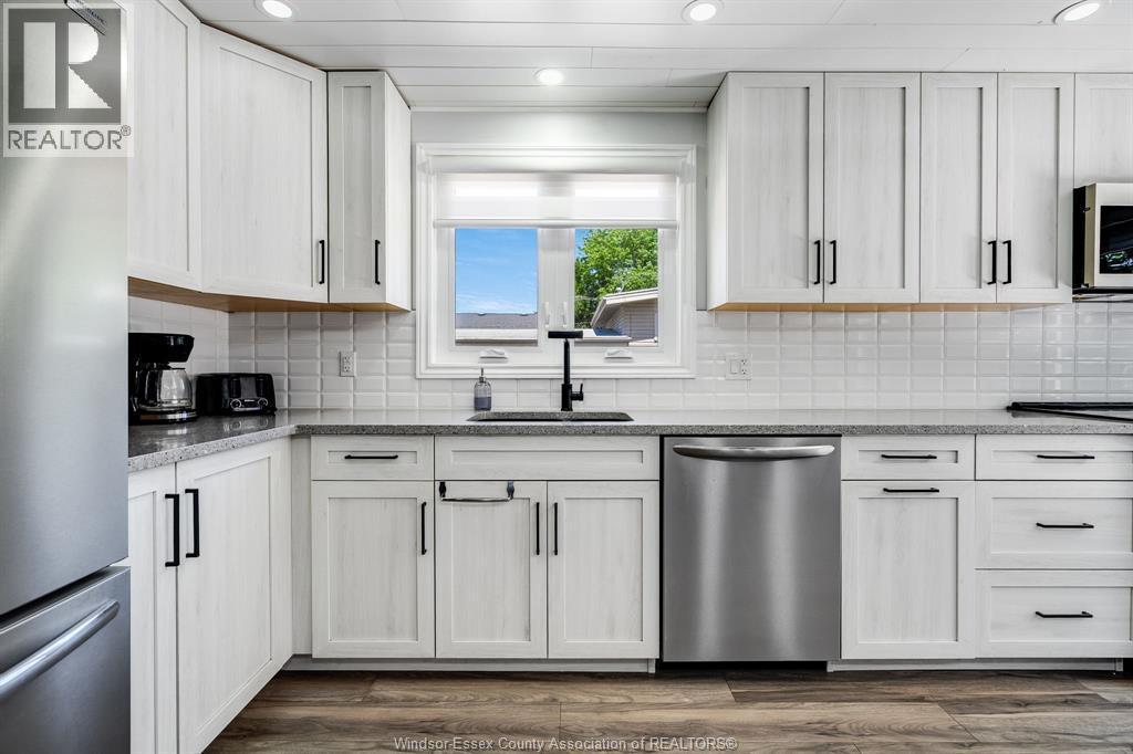 574 Bevel Line, Leamington, ON