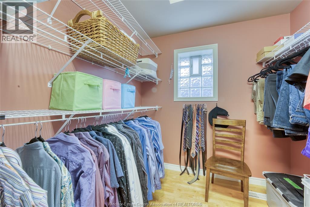 937 Pavan, Windsor, ON - Indoor With Storage