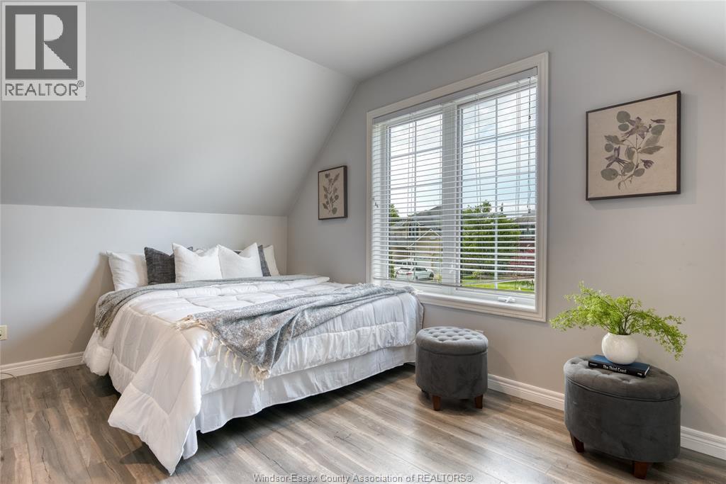 937 Pavan, Windsor, ON - Indoor Photo Showing Bedroom