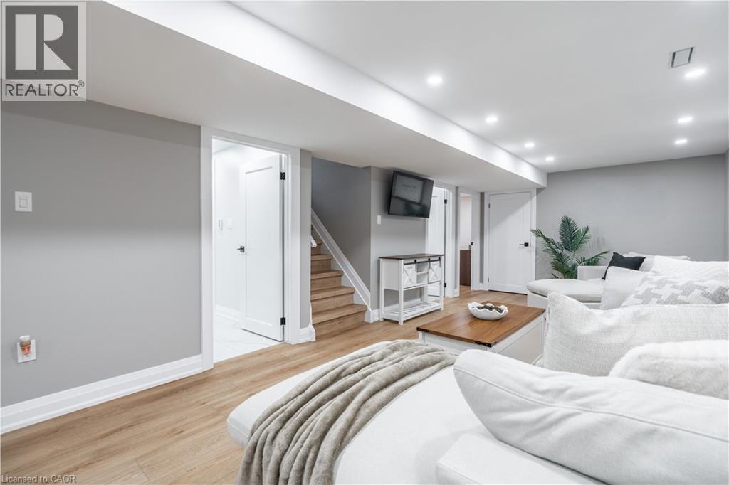 368 Caithness Street, Caledonia, ON - Indoor