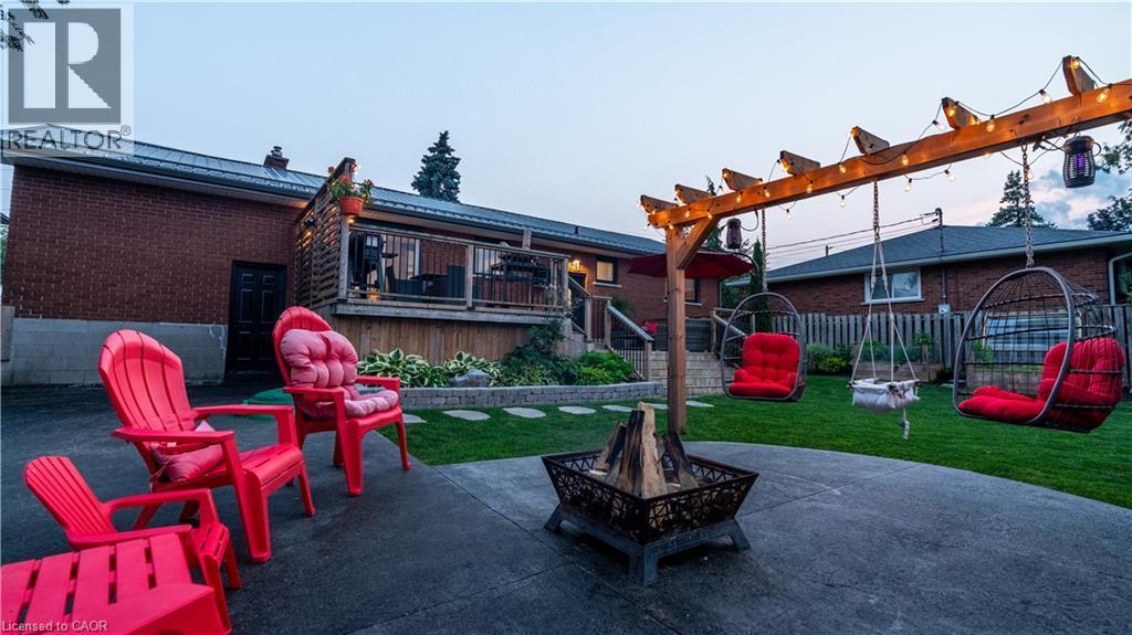 368 Caithness Street, Caledonia, ON - Outdoor With Deck Patio Veranda