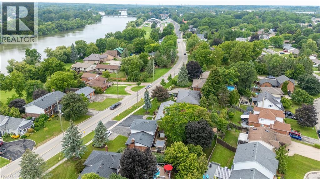 368 Caithness Street, Caledonia, ON - Outdoor With View