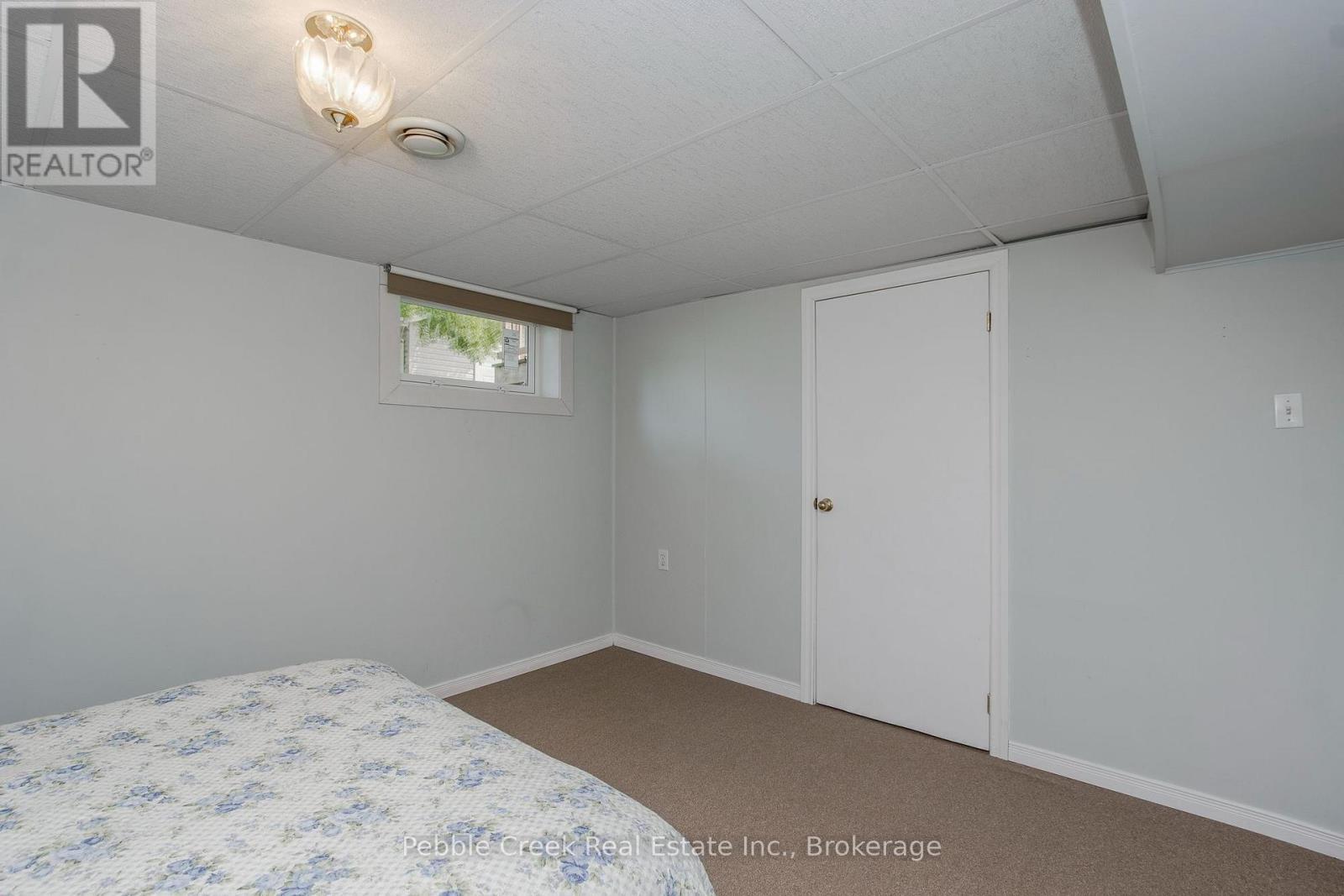 172 Elgin Avenue W, Goderich (Goderich (Town)), ON - Indoor Photo Showing Bedroom